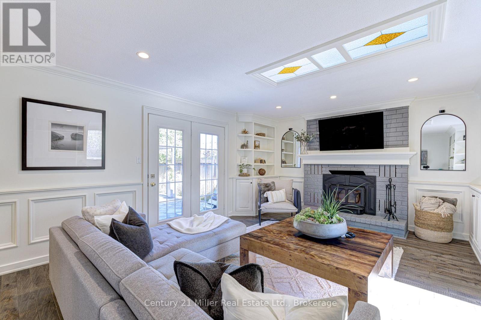 6 Mays Crescent, Hamilton, Ontario  L8B 0G4 - Photo 25 - X12502892