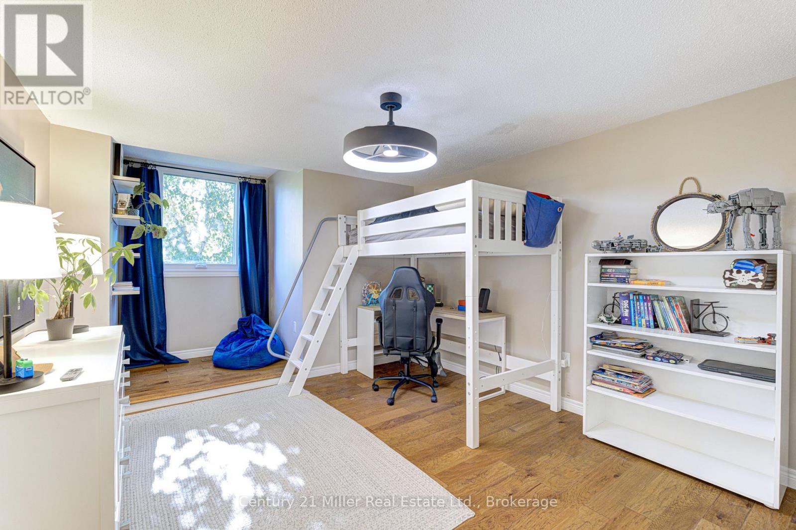 6 Mays Crescent, Hamilton, Ontario  L8B 0G4 - Photo 39 - X12502892