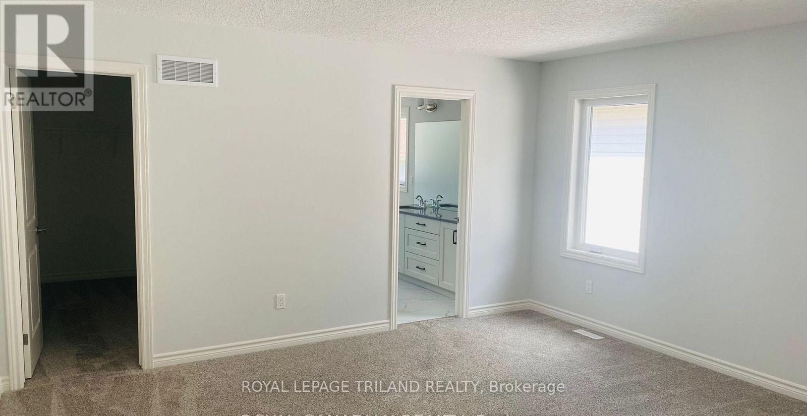 7 Welch Court, St. Thomas, Ontario N5R 0M1 - Photo 12 - X12503768