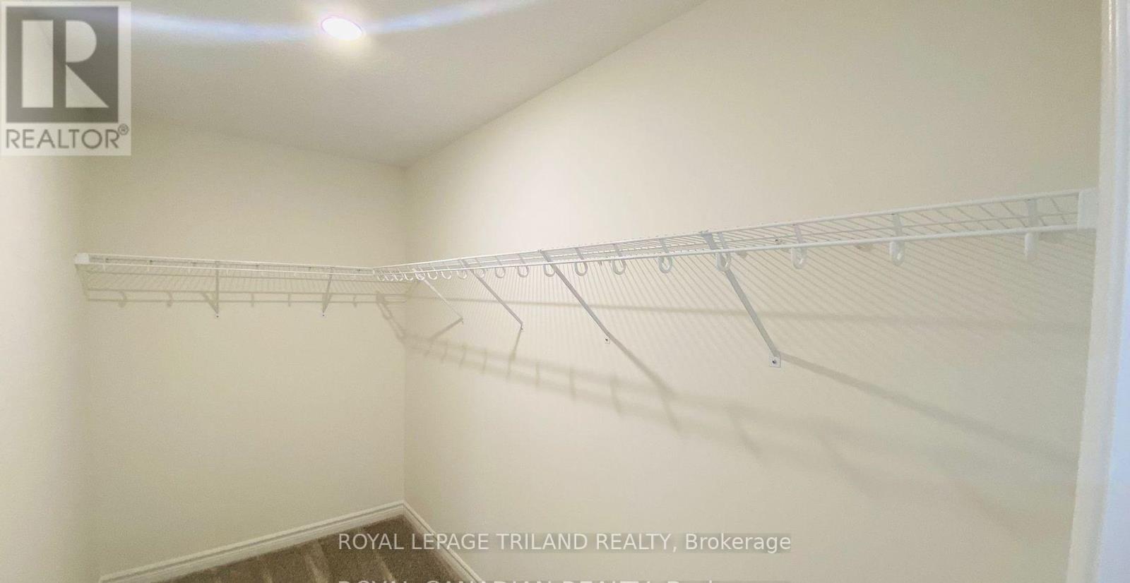 7 Welch Court, St. Thomas, Ontario N5R 0M1 - Photo 19 - X12503768