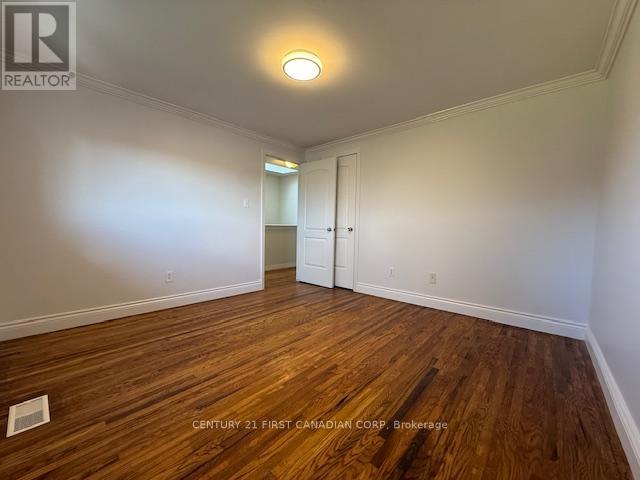 17 Vincent Crescent S, London South, Ontario  N6C 4X9 - Photo 33 - X12503948