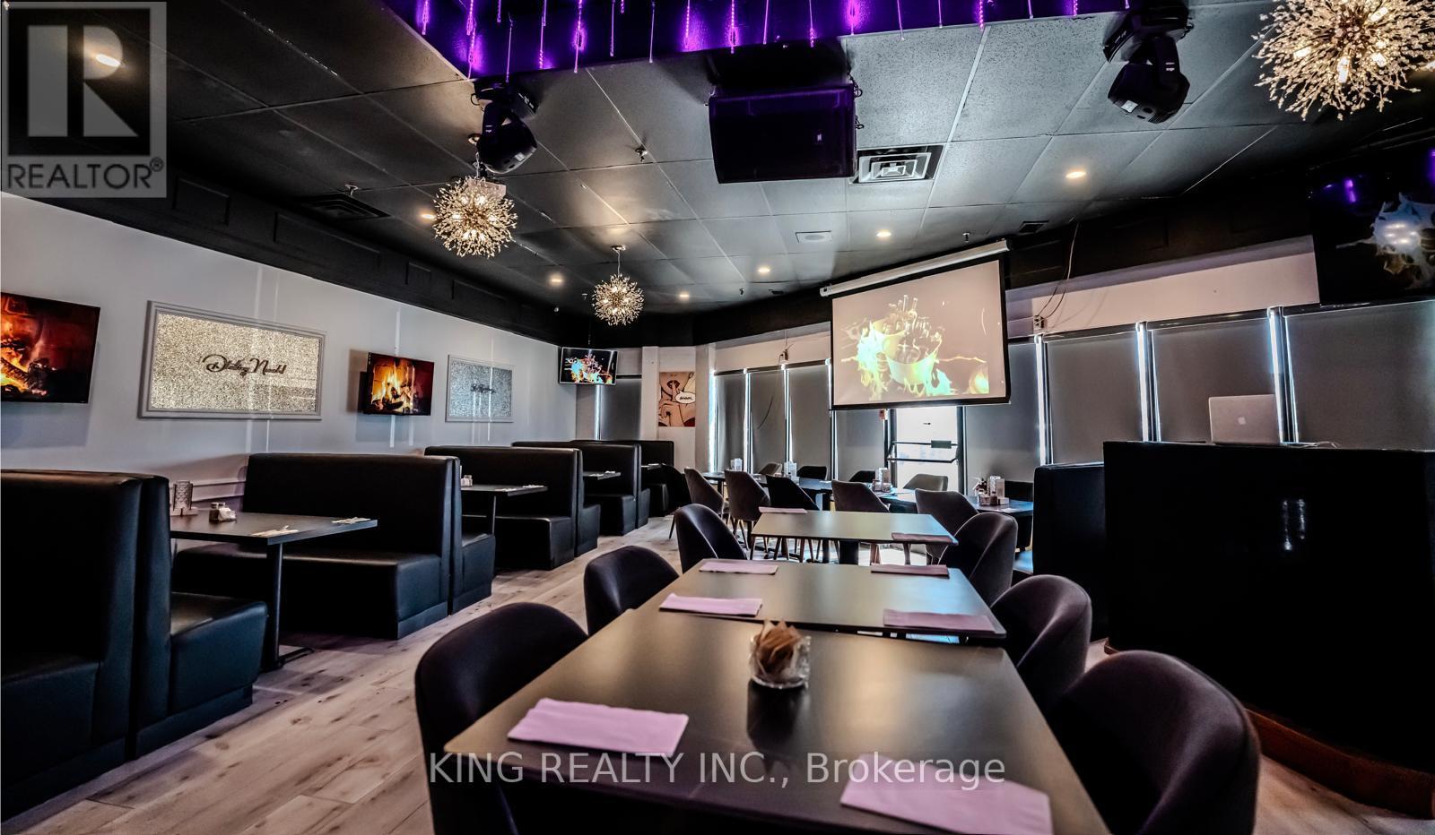 1 - 3300 Steeles Avenue W, Vaughan, Ontario  L4K 2Y4 - Photo 4 - N12503646