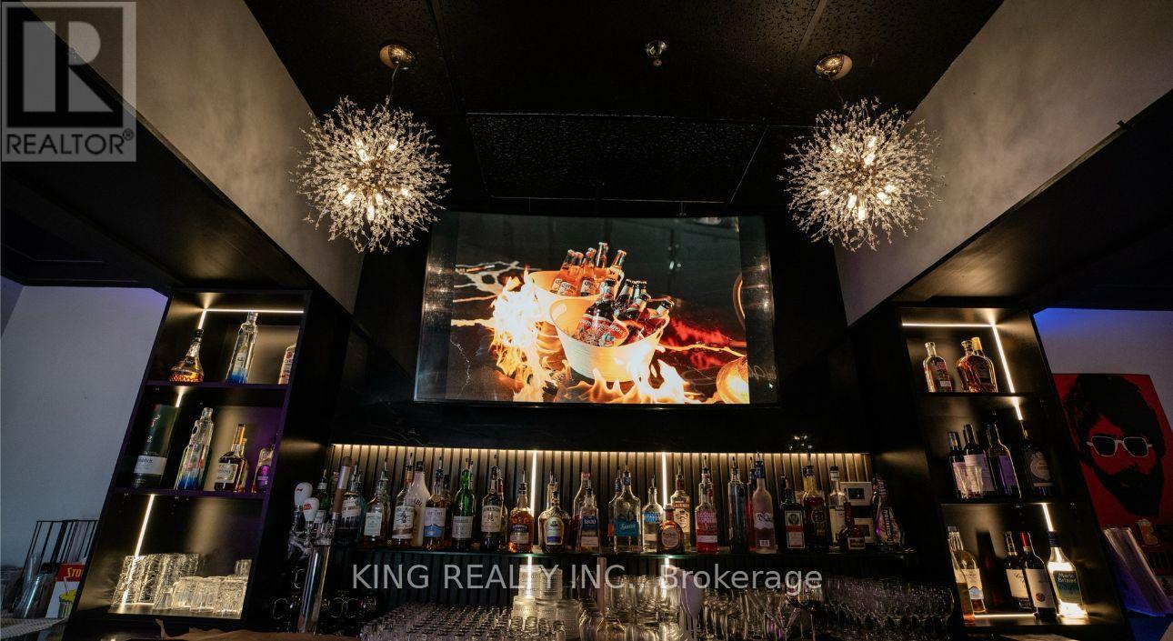 1 - 3300 Steeles Avenue W, Vaughan, Ontario  L4K 2Y4 - Photo 5 - N12503646