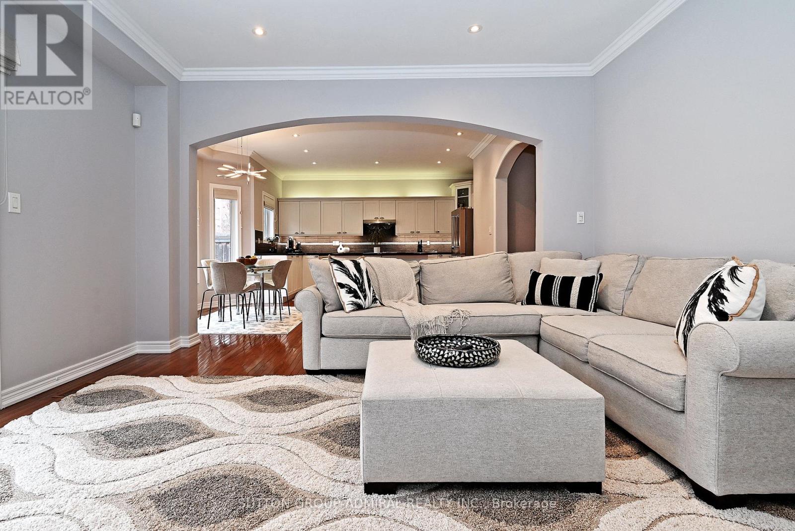 32 Seabreeze Avenue, Vaughan, Ontario  L4J 8R7 - Photo 13 - N12503732