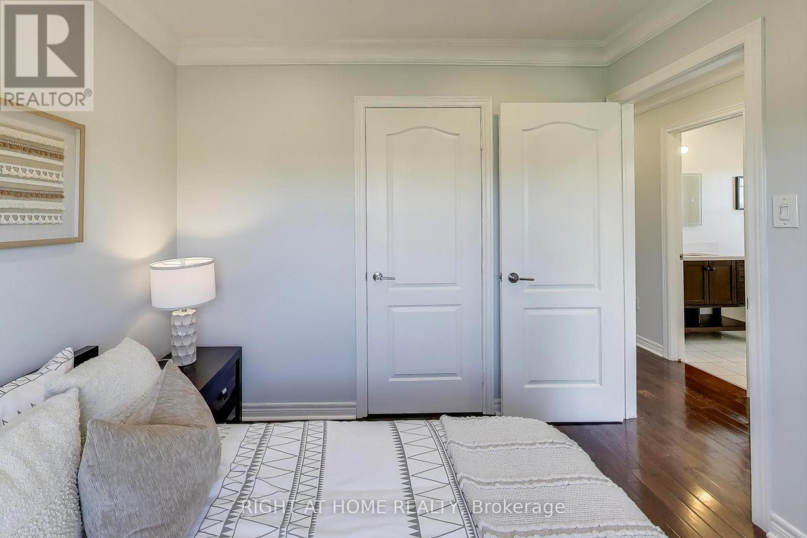 27 Hawtin Lane, Aurora, Ontario L4G 7L4 - Photo 21 - N12499804