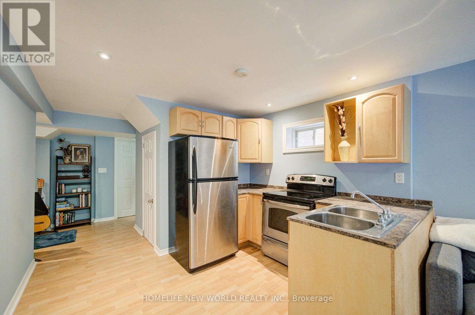 186 Solway Avenue, Vaughan, Ontario L6A 3C3 - Photo 31 - N12481115