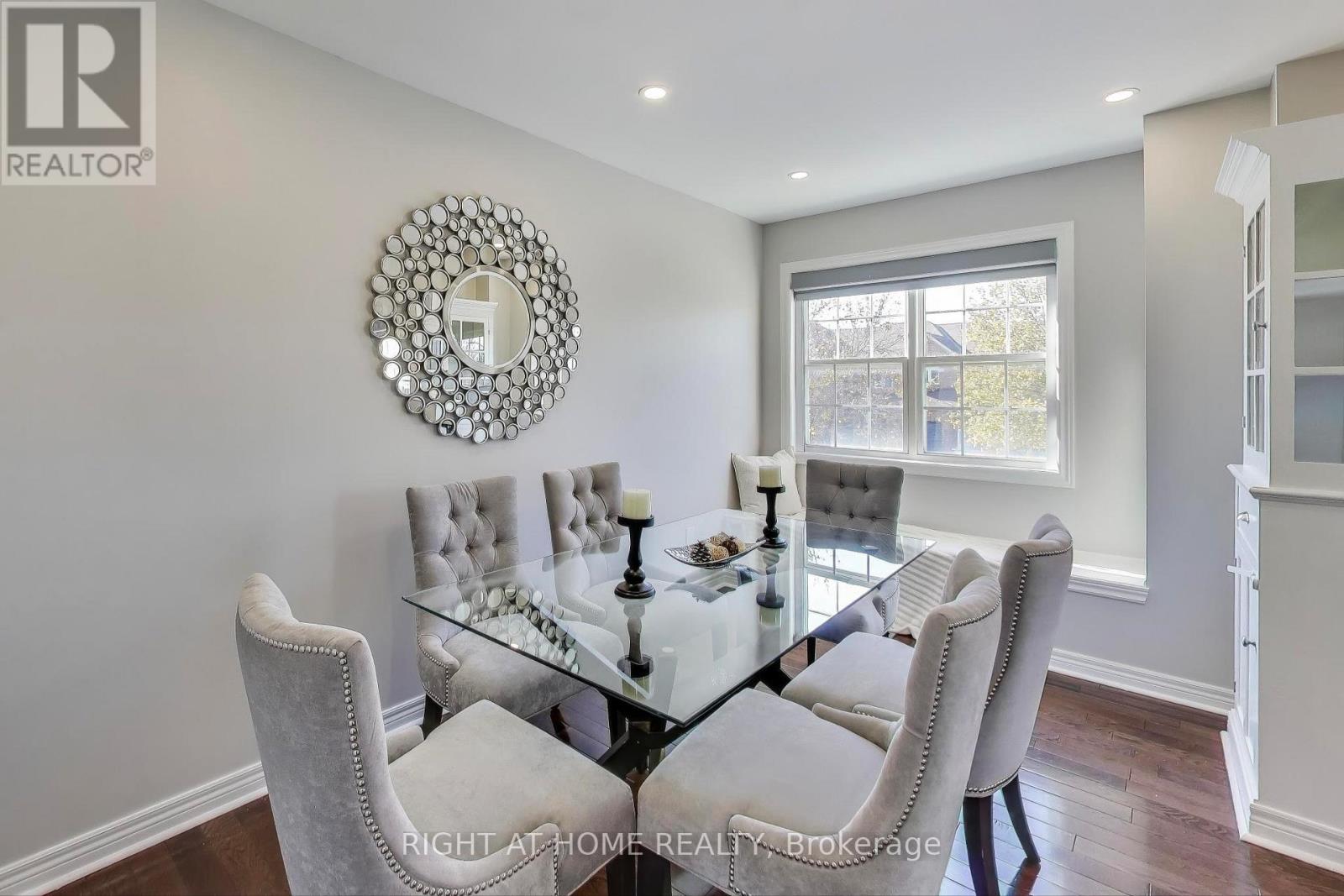 27 Hawtin Lane, Aurora, Ontario L4G 7L4 - Photo 12 - N12499804