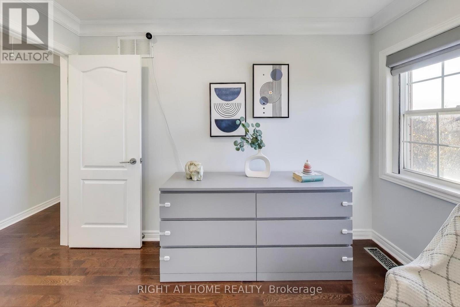 27 Hawtin Lane, Aurora, Ontario L4G 7L4 - Photo 22 - N12499804