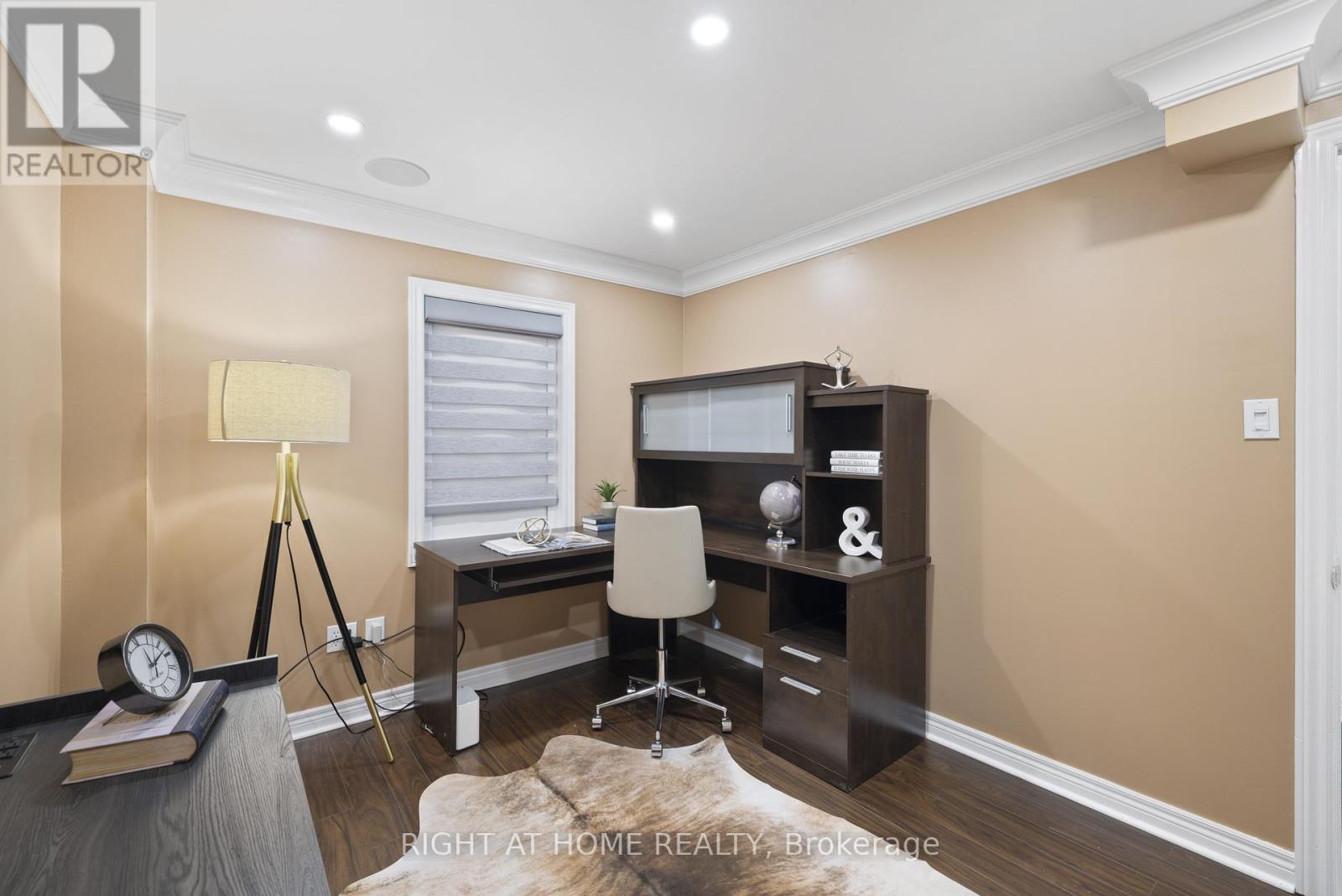 27 Hawtin Lane, Aurora, Ontario L4G 7L4 - Photo 4 - N12499804