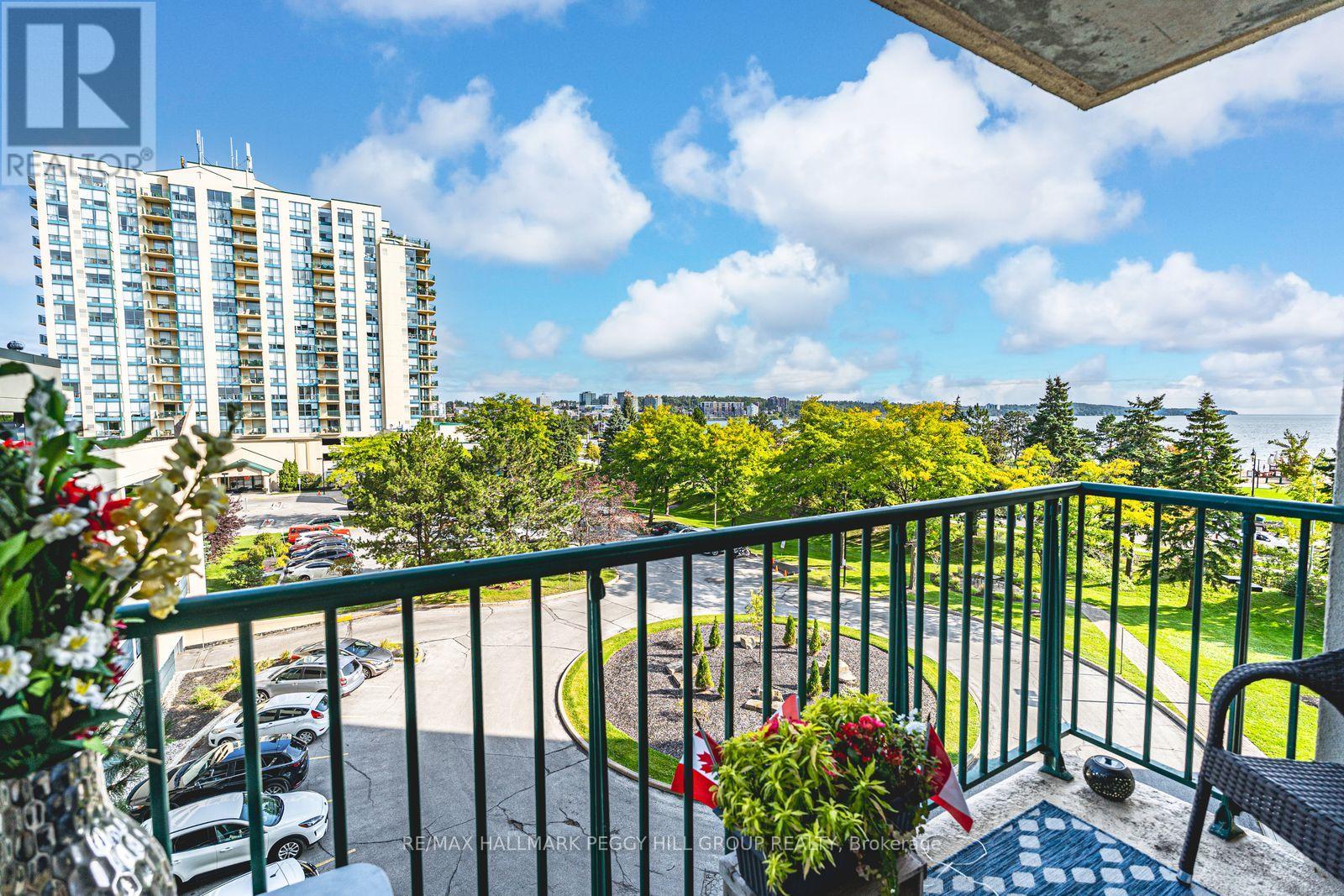 505 - 75 Ellen Street, Barrie, Ontario  L4N 7R6 - Photo 11 - S12503726