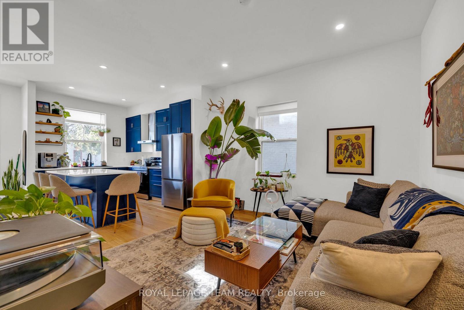 A - 325 Hinchey Avenue, Ottawa, Ontario  K1Y 1M1 - Photo 8 - X12503762