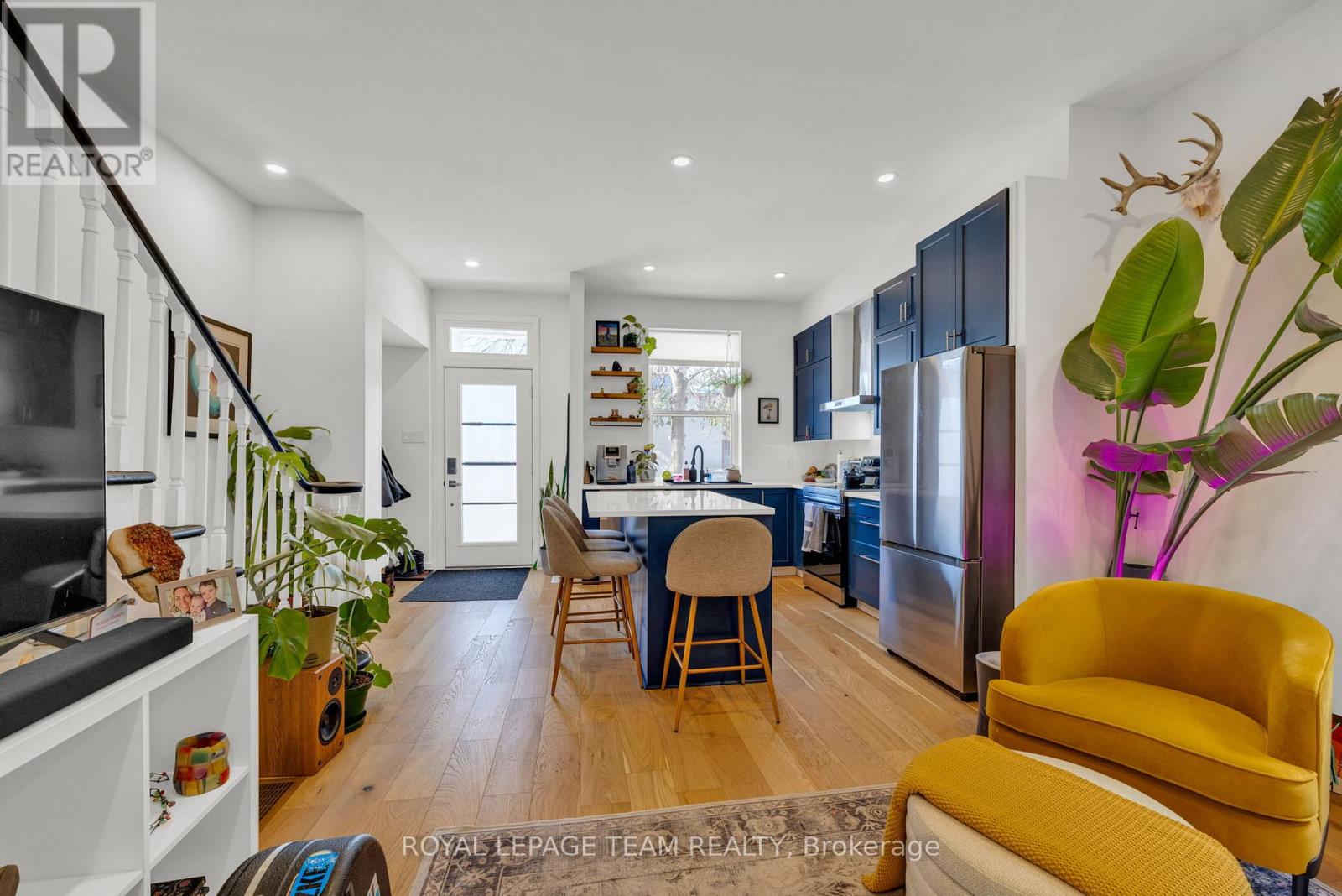 A - 325 Hinchey Avenue, Ottawa, Ontario  K1Y 1M1 - Photo 9 - X12503762