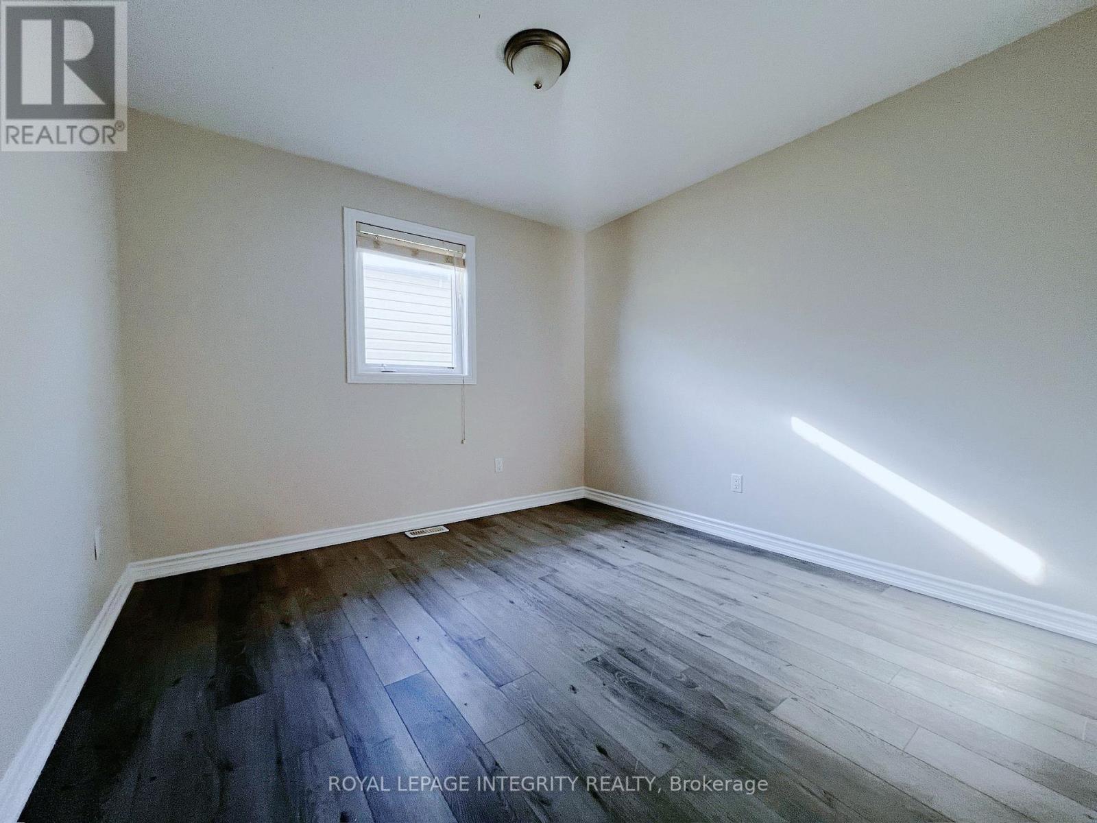 52 Sundragon Way, Ottawa, Ontario  K2C 3H2 - Photo 17 - X12503800