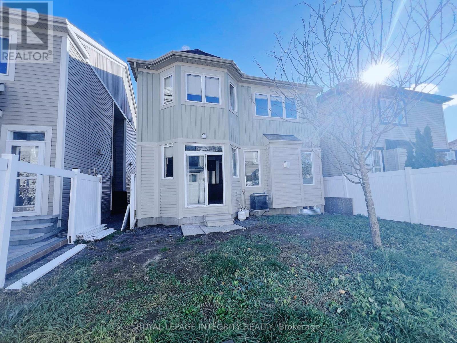 52 Sundragon Way, Ottawa, Ontario  K2C 3H2 - Photo 24 - X12503800