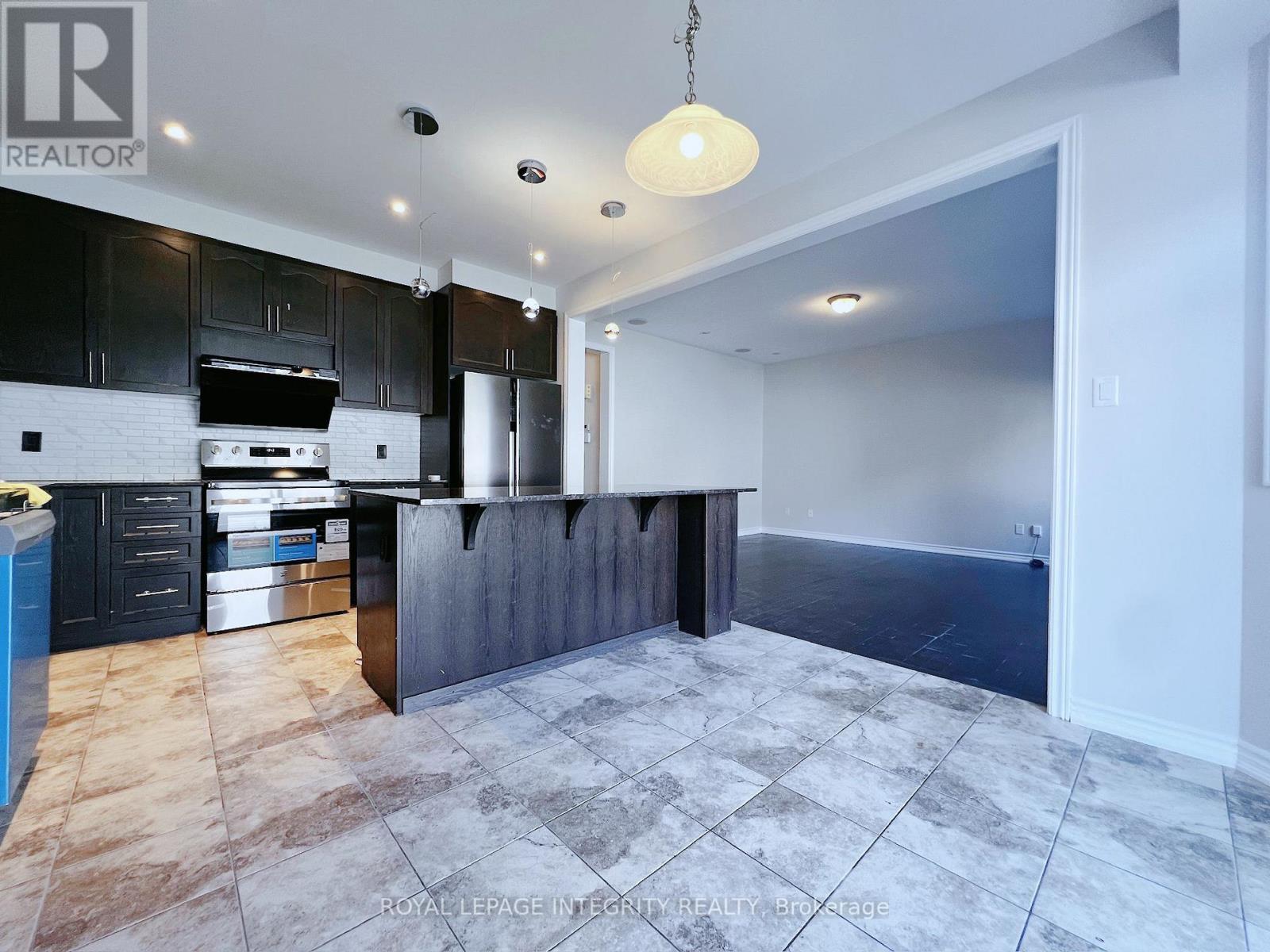 52 Sundragon Way, Ottawa, Ontario  K2C 3H2 - Photo 7 - X12503800