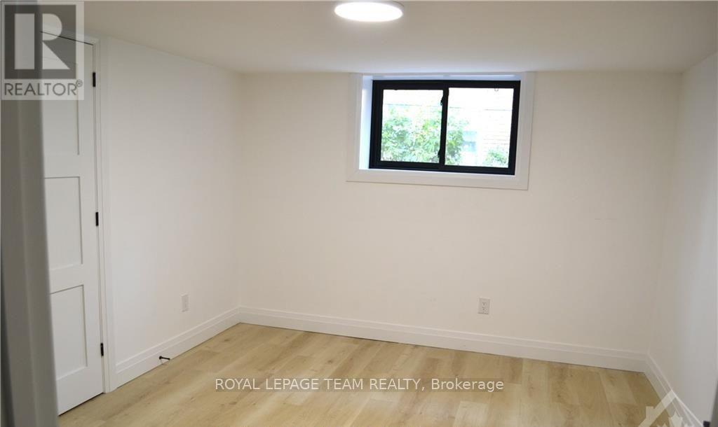 3 - 503 Athlone Avenue, Ottawa, Ontario  K1Z 5M9 - Photo 13 - X12503892
