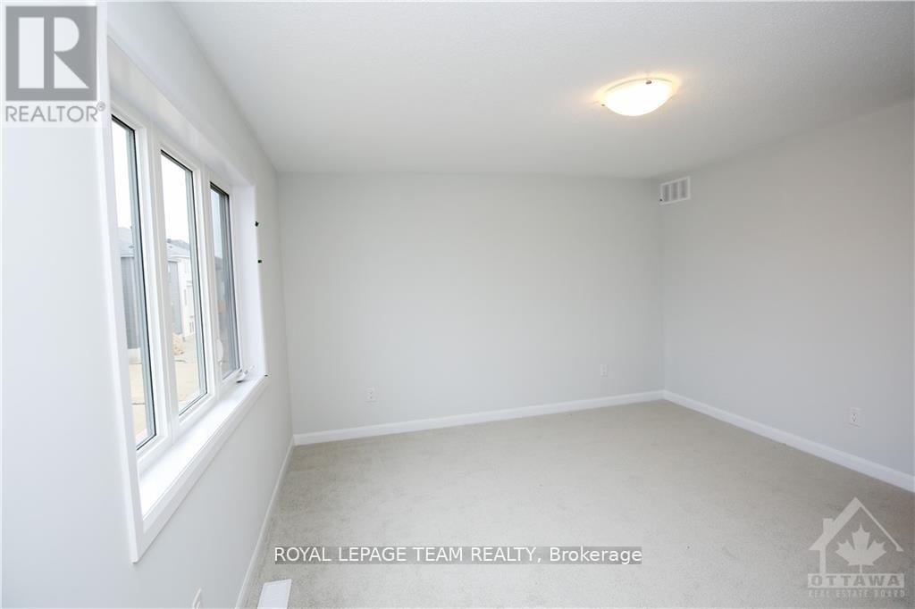 128 Lynn Coulter Street, Ottawa, Ontario  K2J 7C5 - Photo 12 - X12503908