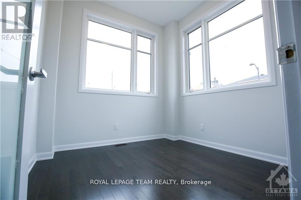 128 Lynn Coulter Street, Ottawa, Ontario  K2J 7C5 - Photo 6 - X12503908