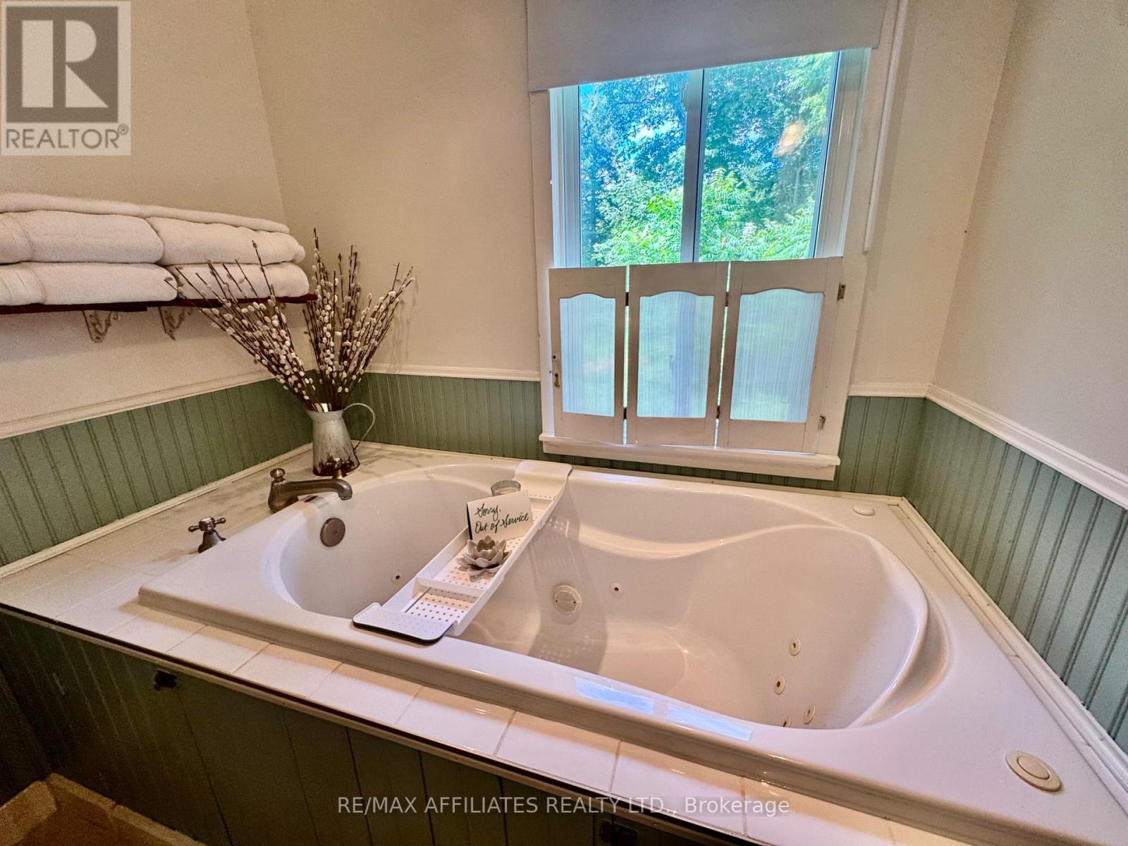 6828 511 Highway, Lanark Highlands, Ontario  K0G 1K0 - Photo 17 - X12503956