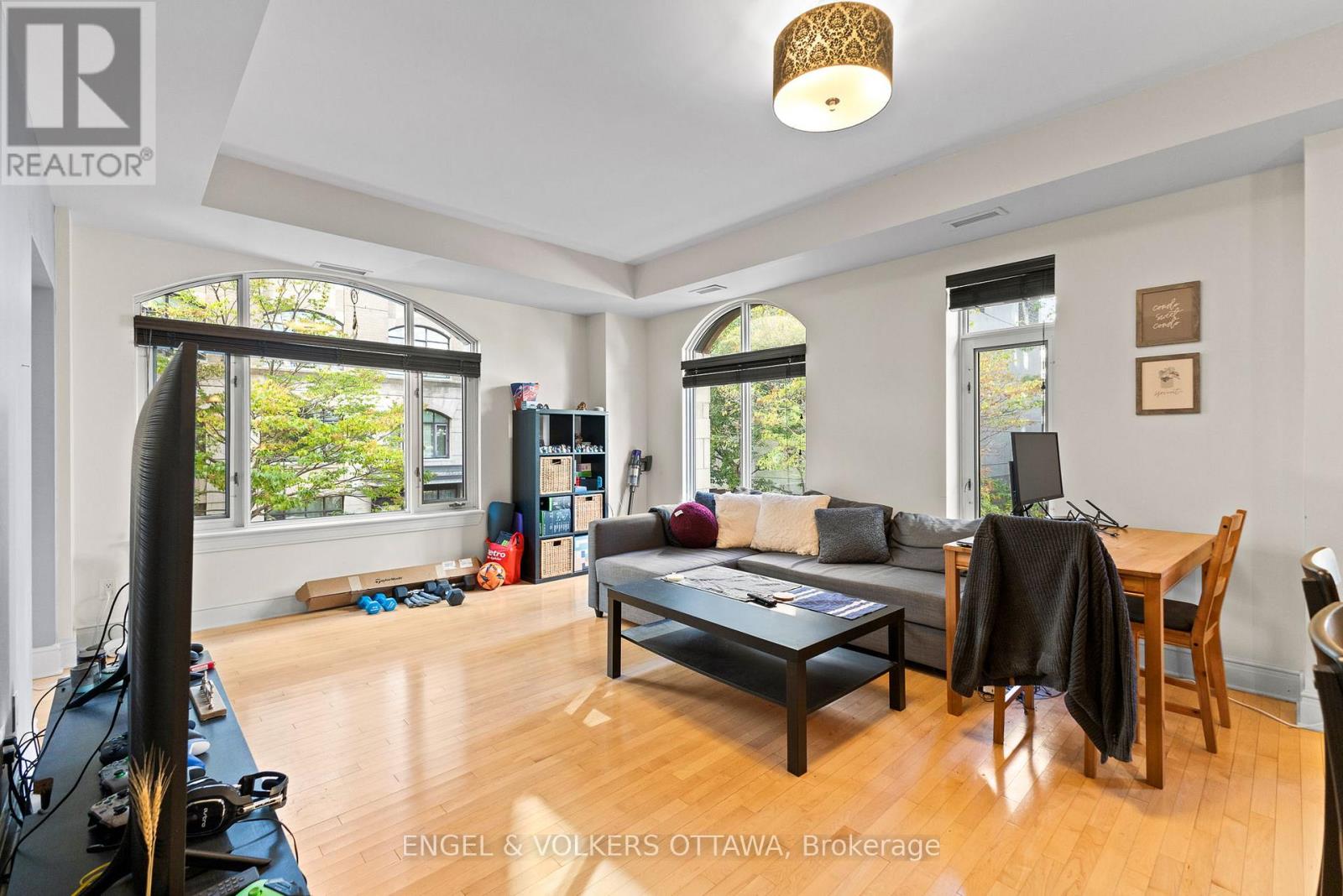 303 - 95 Bronson Avenue, Ottawa, Ontario  K1R 1E2 - Photo 10 - X12504056