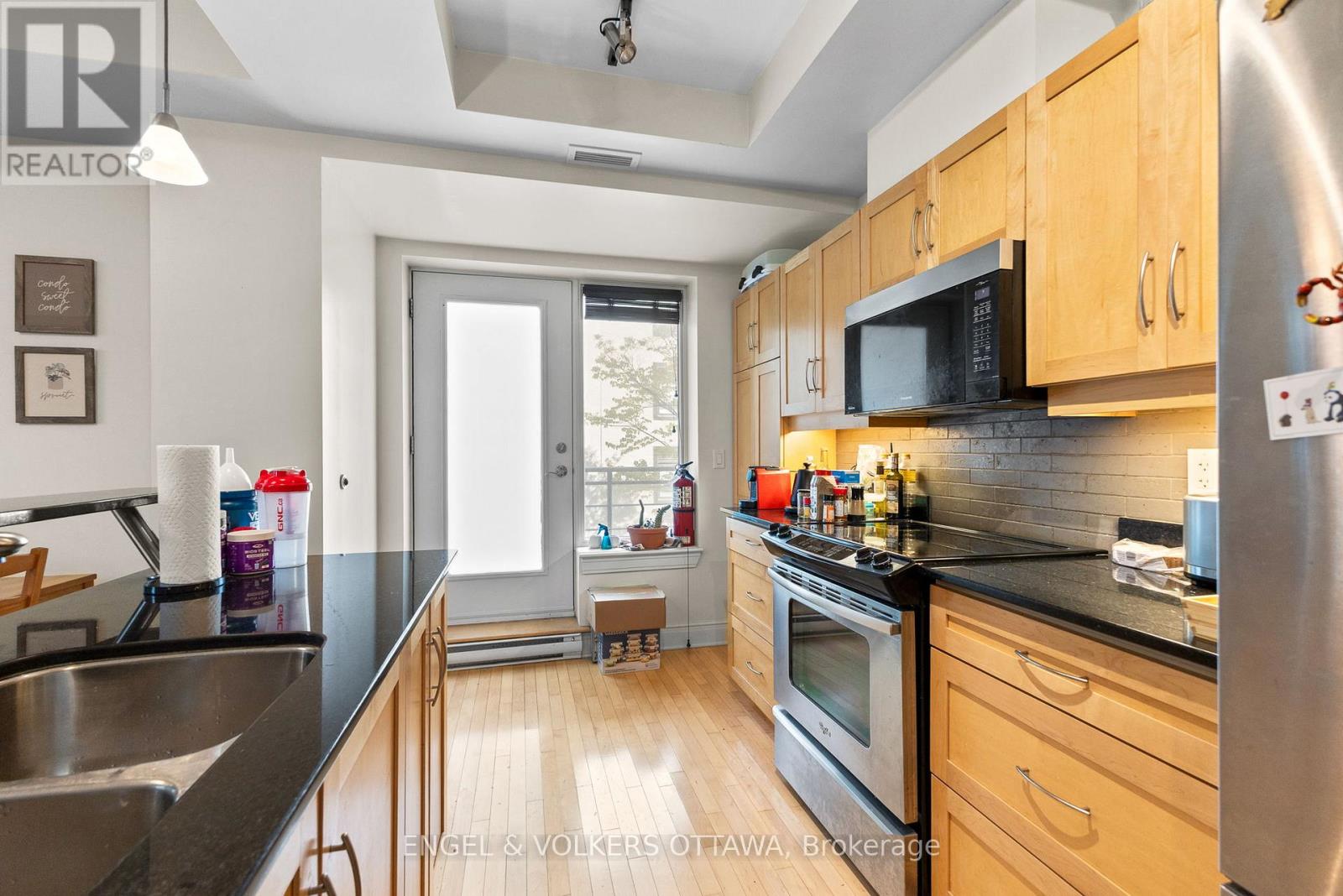 303 - 95 Bronson Avenue, Ottawa, Ontario  K1R 1E2 - Photo 13 - X12504056