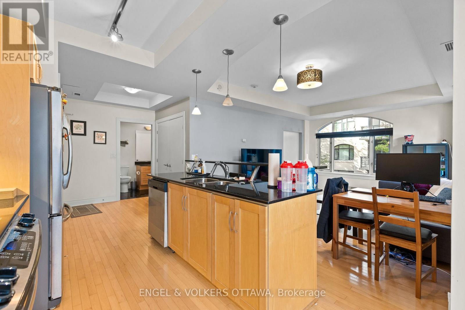 303 - 95 Bronson Avenue, Ottawa, Ontario  K1R 1E2 - Photo 14 - X12504056