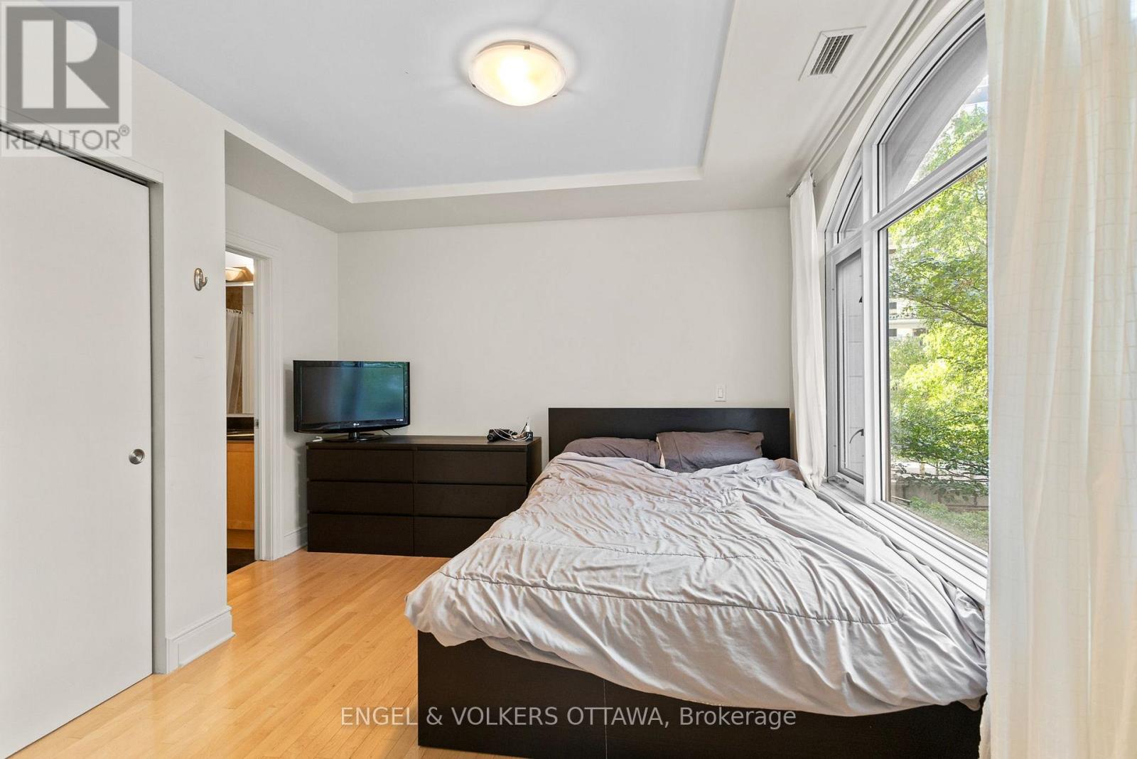 303 - 95 Bronson Avenue, Ottawa, Ontario  K1R 1E2 - Photo 17 - X12504056