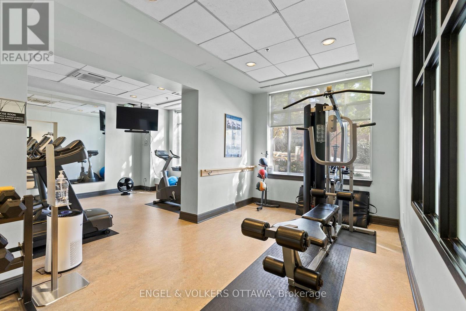 303 - 95 Bronson Avenue, Ottawa, Ontario  K1R 1E2 - Photo 23 - X12504056