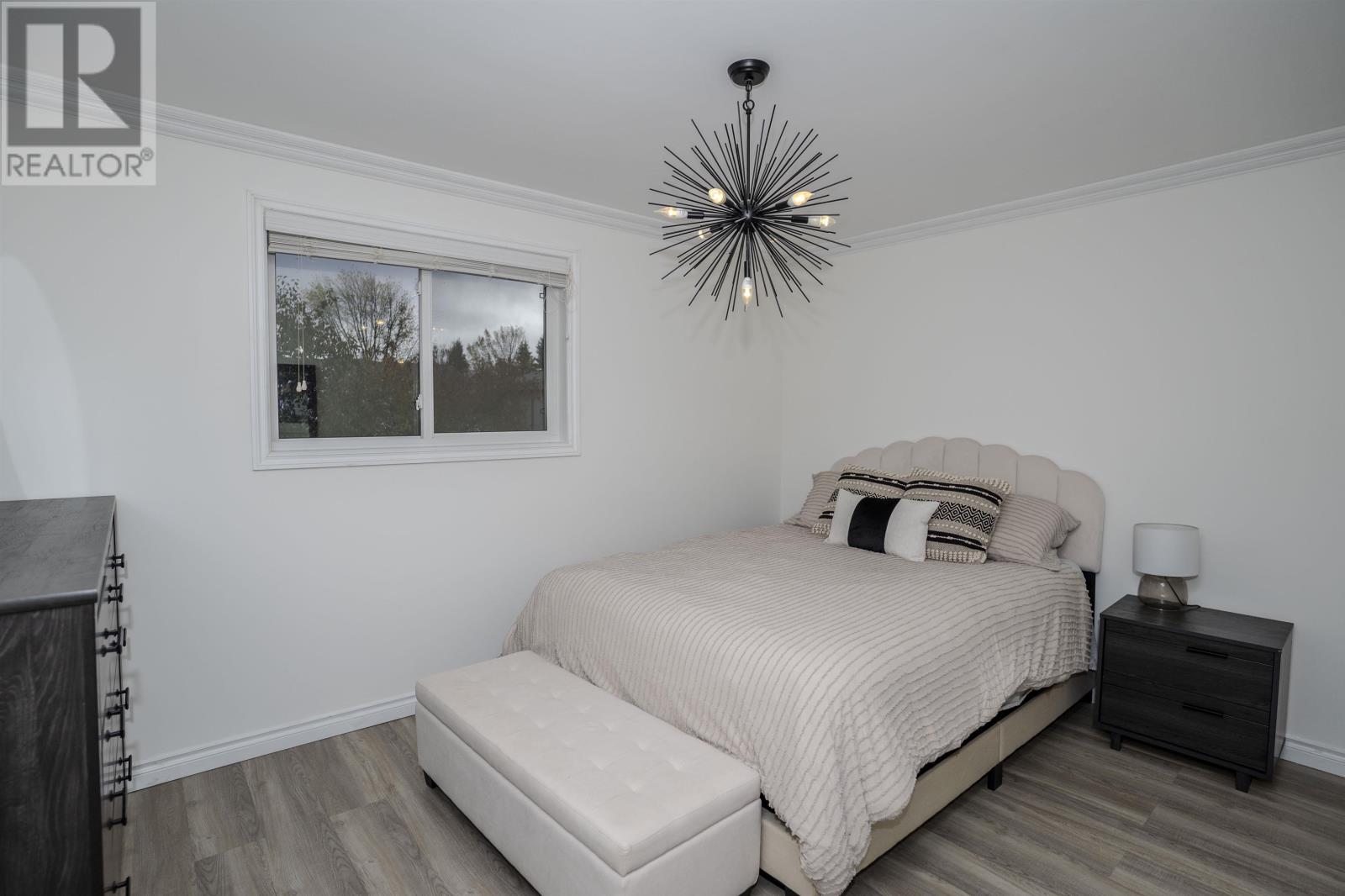 106 Iris Cres, Thunder Bay, Ontario  P7A 7Z9 - Photo 17 - TB253383