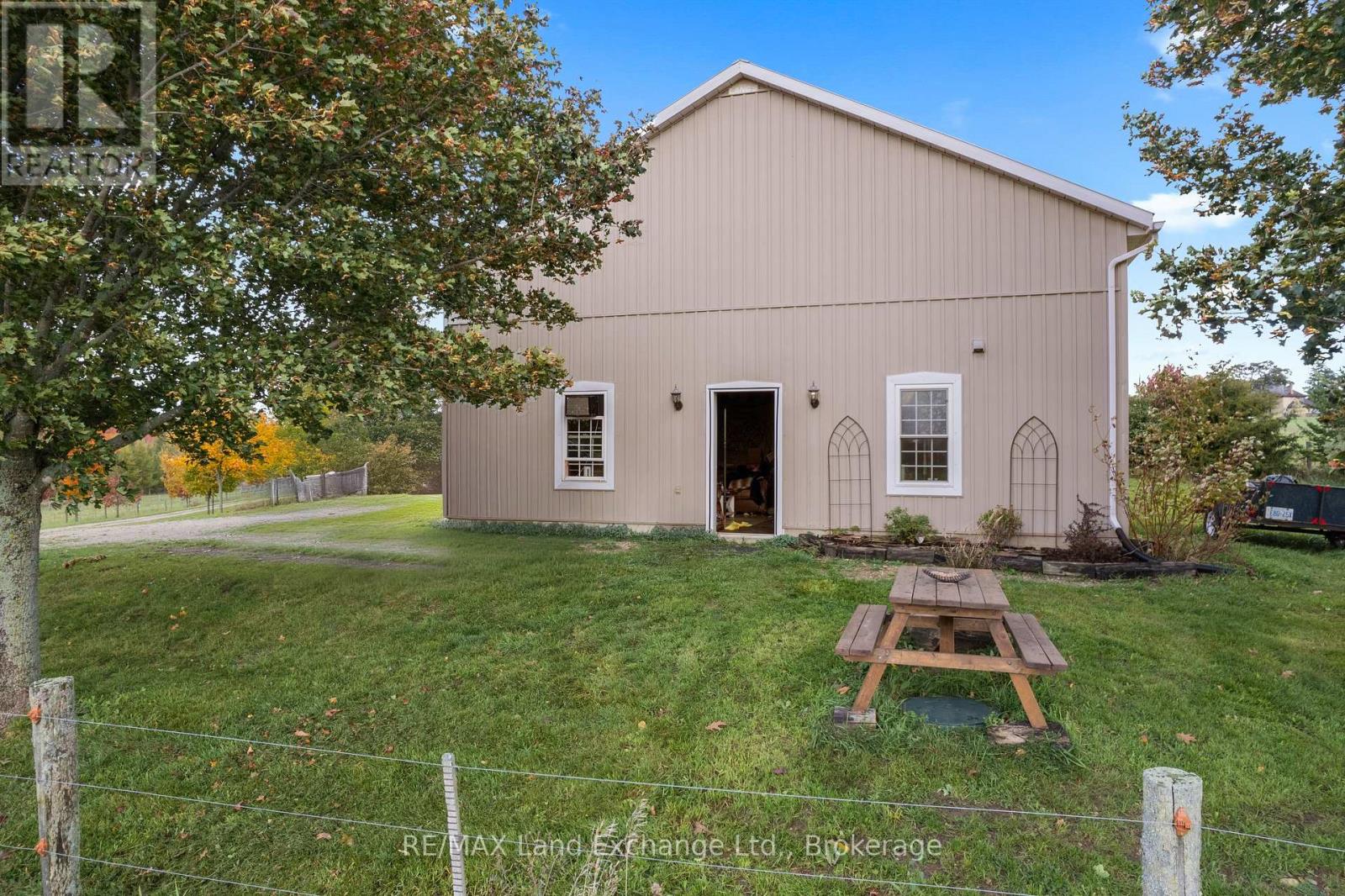 97 2 Bruce Twp. Concession, Kincardine, Ontario N2Z 2X3 - Photo 4 - X12428528