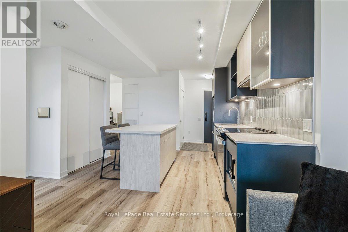 511 - 395 Dundas Street W, Oakville, Ontario  L6M 5R8 - Photo 18 - W12503912