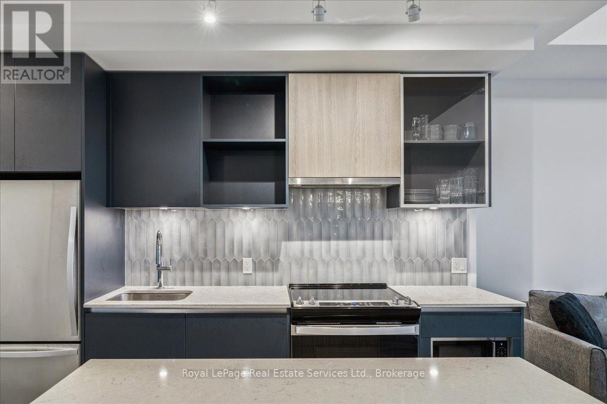 511 - 395 Dundas Street W, Oakville, Ontario  L6M 5R8 - Photo 22 - W12503912