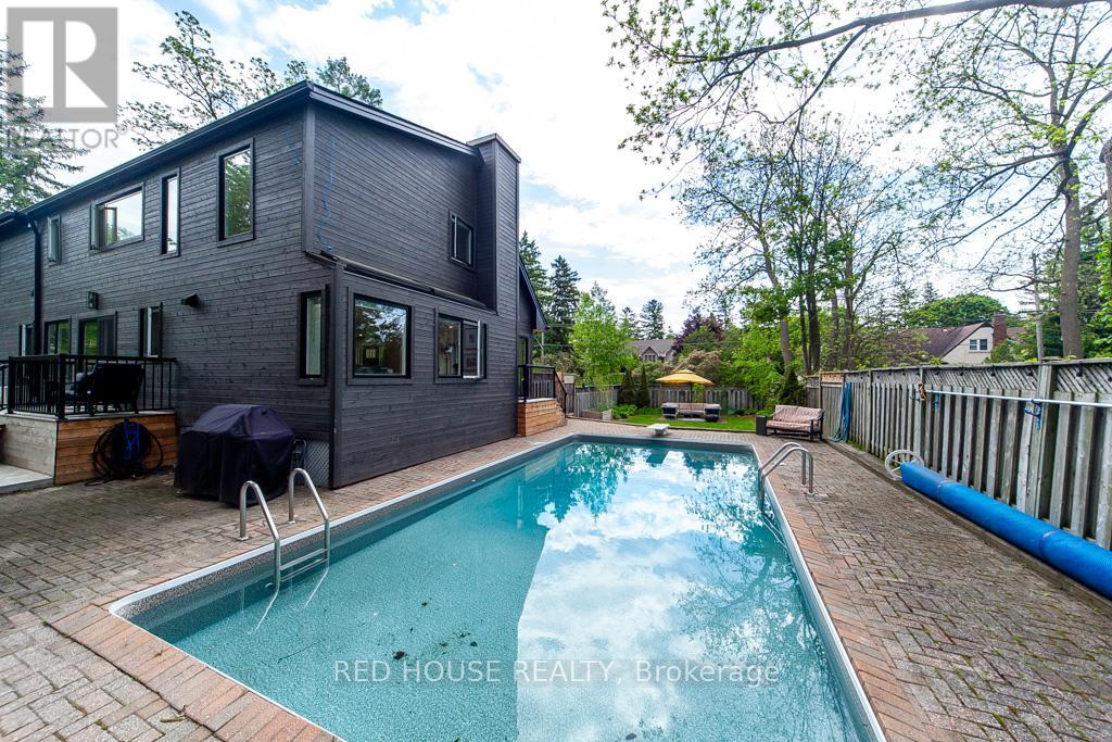 29 Pinewood Trail, Mississauga, Ontario  L5G 2L2 - Photo 34 - W12455321