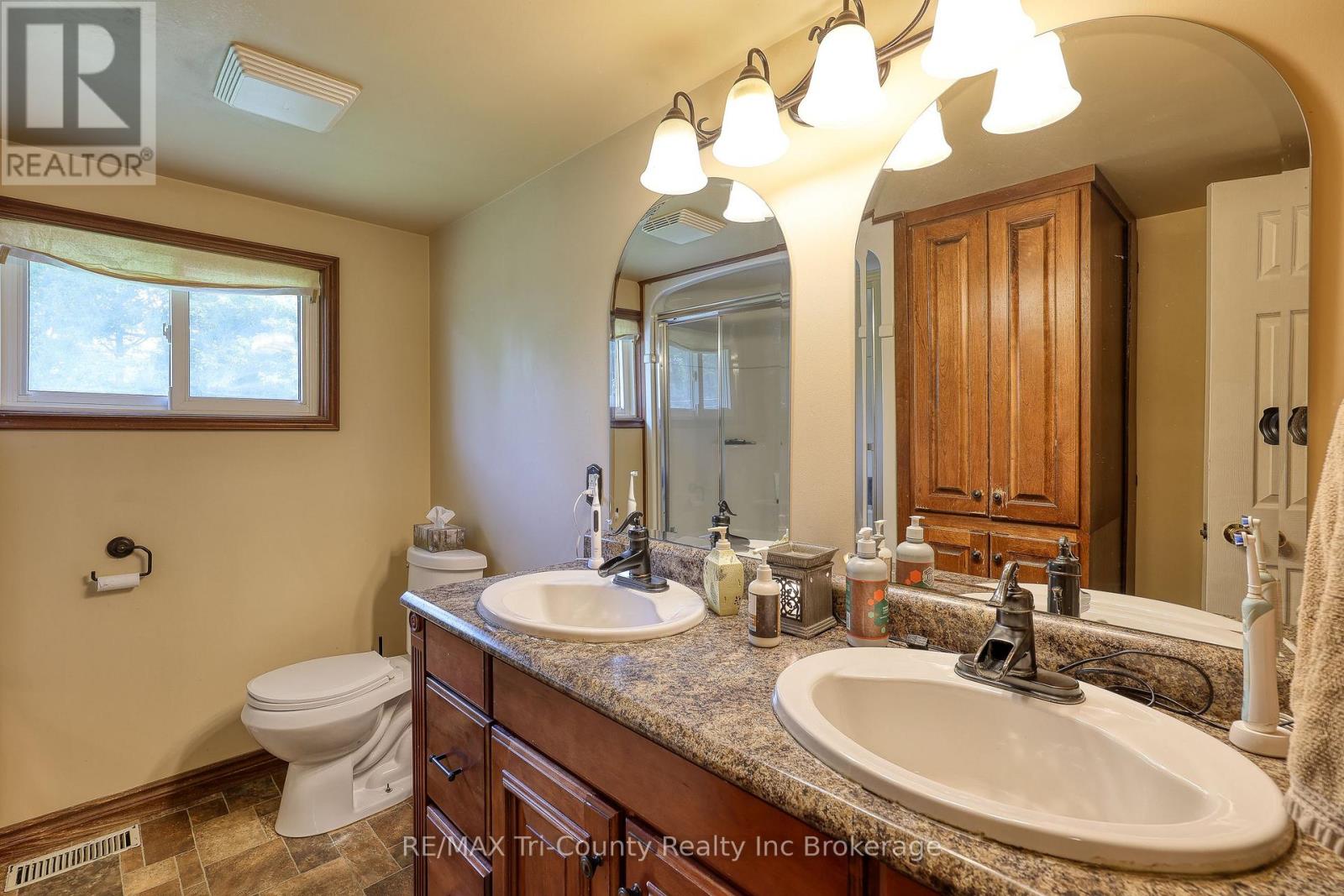 1686 Char'ville E 1/4 Road, Norfolk, Ontario  N3Y 4K5 - Photo 10 - X12503938