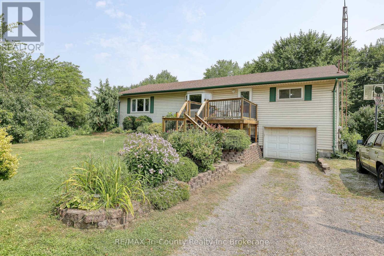 1686 Char'ville E 1/4 Road, Norfolk, Ontario  N3Y 4K5 - Photo 44 - X12503938