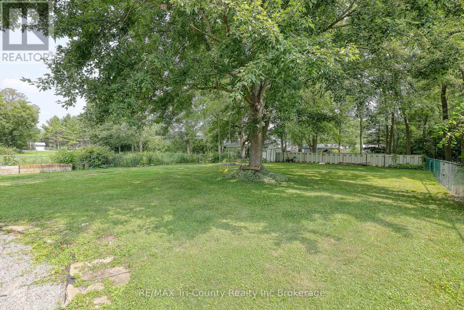 1686 Char'ville E 1/4 Road, Norfolk, Ontario  N3Y 4K5 - Photo 47 - X12503938