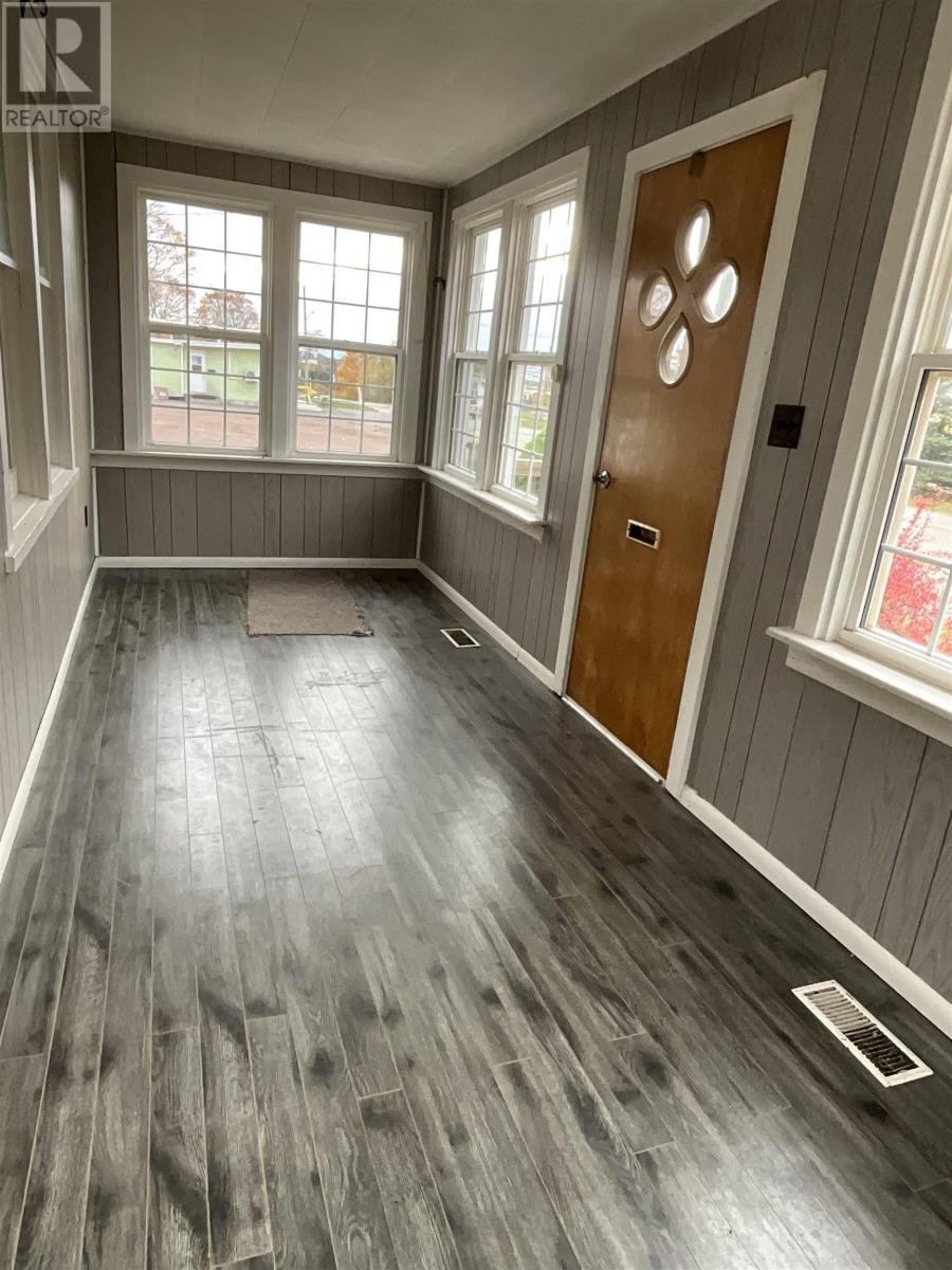 21 Bayview Drive, Summerside, Prince Edward Island  C1N 3Z9 - Photo 13 - 202527149