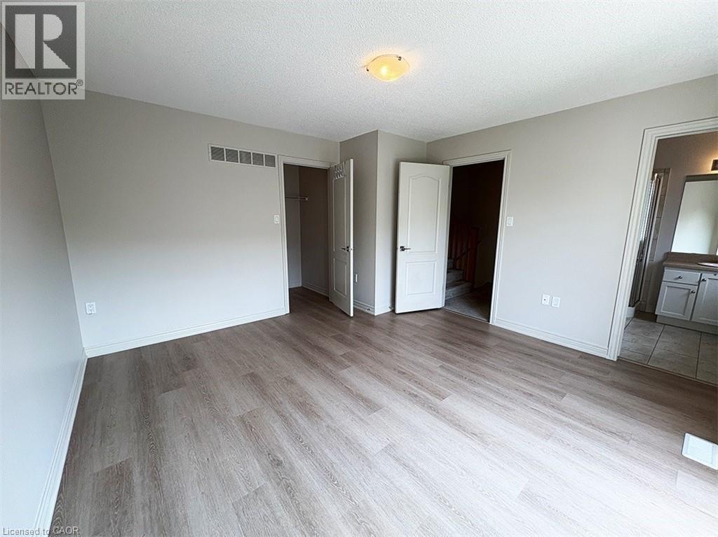 25 Ivybridge Beach Unit# 16, Stoney Creek, Ontario  L8E 0A5 - Photo 23 - 40785213