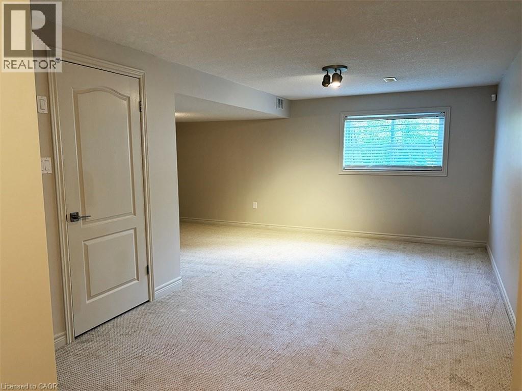 25 Ivybridge Beach Unit# 16, Stoney Creek, Ontario  L8E 0A5 - Photo 27 - 40785213