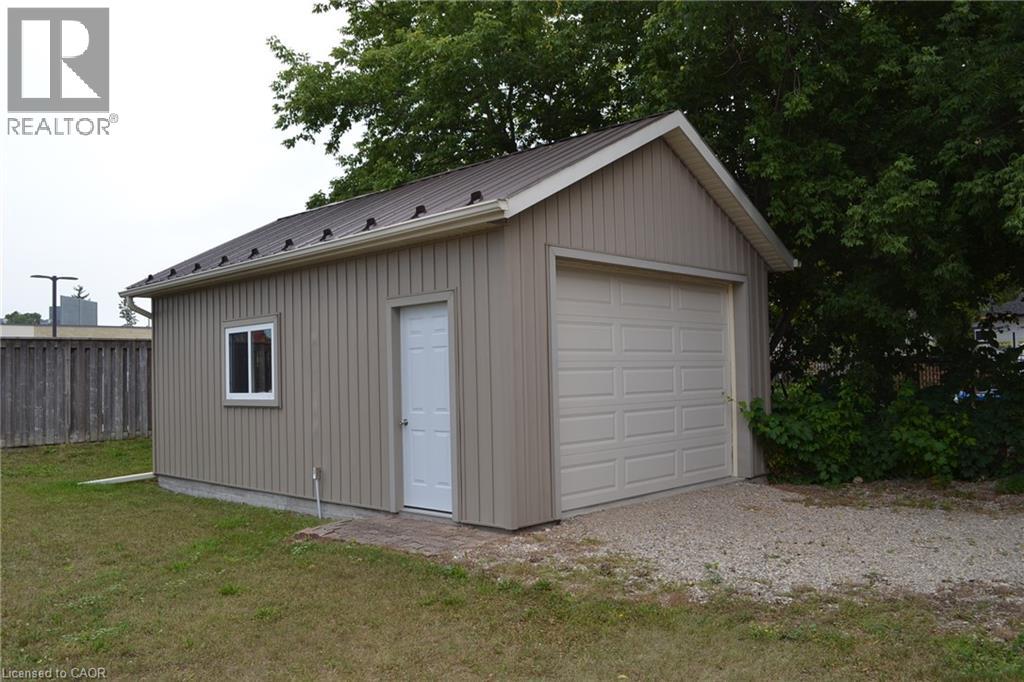 14 Mill Street, Elmira, Ontario  N3B 2K2 - Photo 3 - 40784035