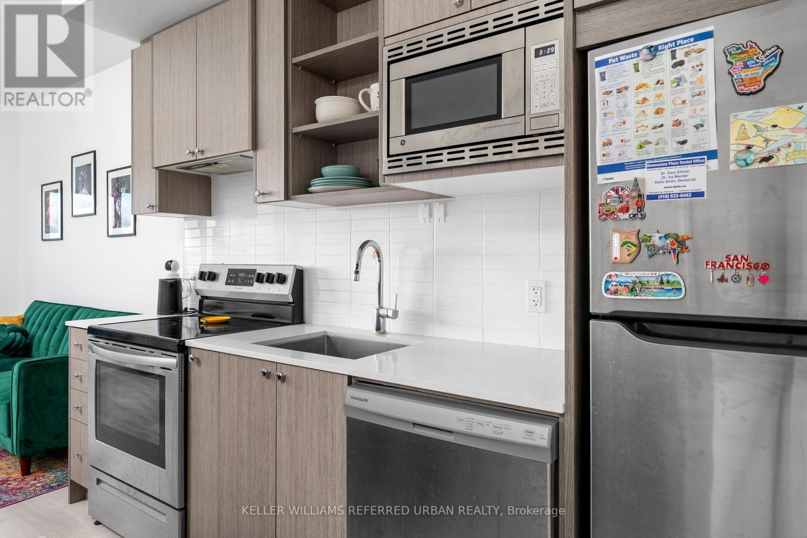 401 - 60 George Butchart Drive, Toronto, Ontario  M3K 0C9 - Photo 10 - W12503706