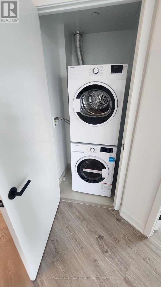 1806 - 2495 Eglinton Avenue W, Mississauga, Ontario  L5M 2T2 - Photo 19 - W12503710