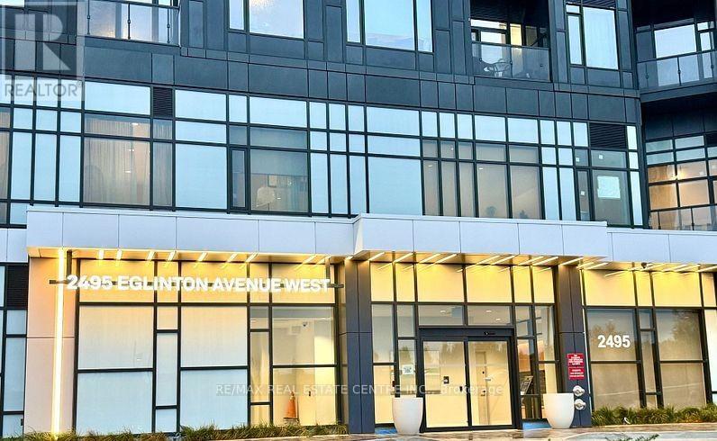1806 - 2495 Eglinton Avenue W, Mississauga, Ontario  L5M 2T2 - Photo 2 - W12503710