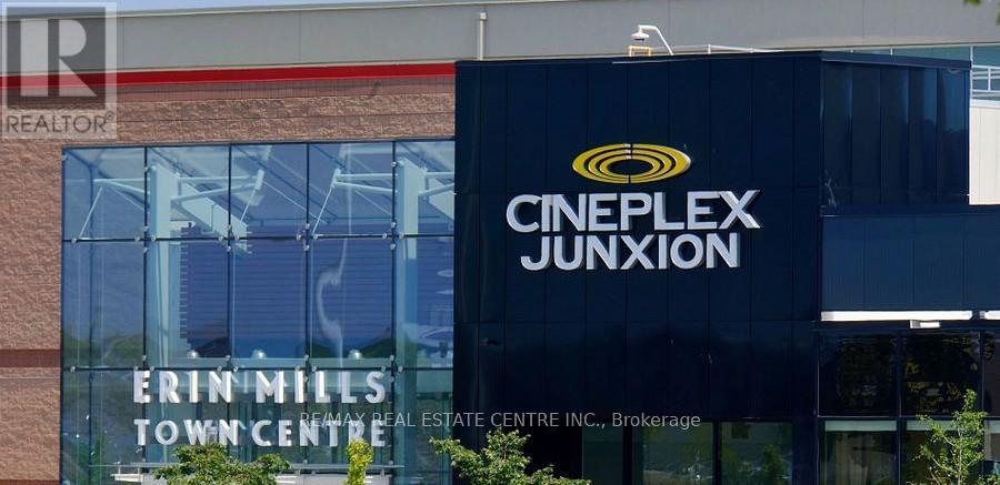 1806 - 2495 Eglinton Avenue W, Mississauga, Ontario  L5M 2T2 - Photo 6 - W12503710