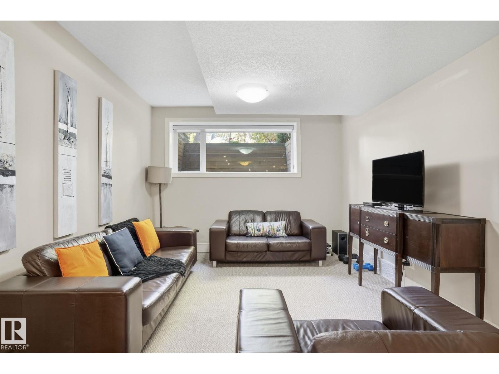 11121 81 Av Nw, Edmonton, Alberta  T6G 0S6 - Photo 33 - E4461680