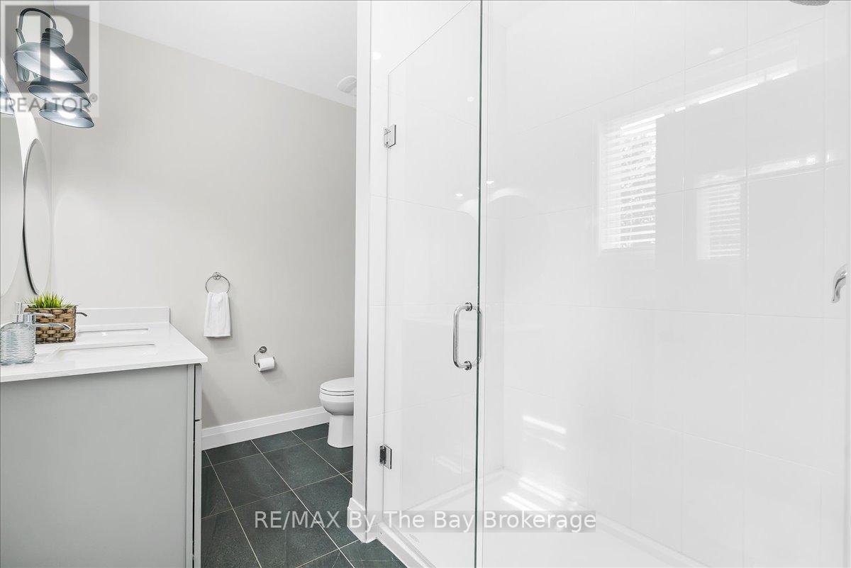 146 Mary Street, Clearview (Creemore), Ontario  L0M 1G0 - Photo 18 - S12504034