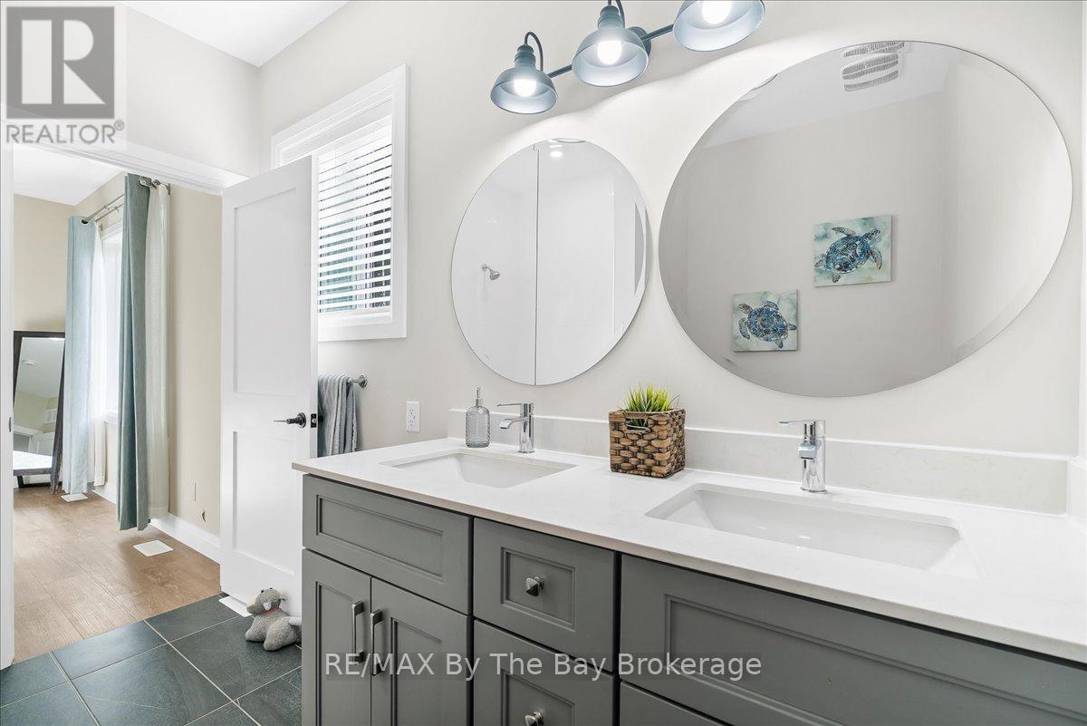 146 Mary Street, Clearview (Creemore), Ontario  L0M 1G0 - Photo 19 - S12504034