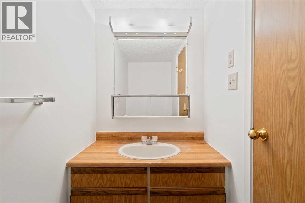 216, 5204 Dalton Drive Nw, Calgary, Alberta  T3A 3H1 - Photo 11 - A2253210