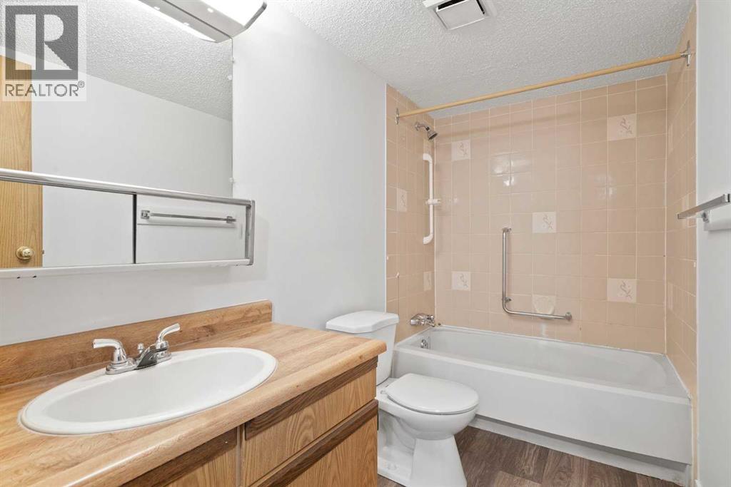 216, 5204 Dalton Drive Nw, Calgary, Alberta  T3A 3H1 - Photo 13 - A2253210