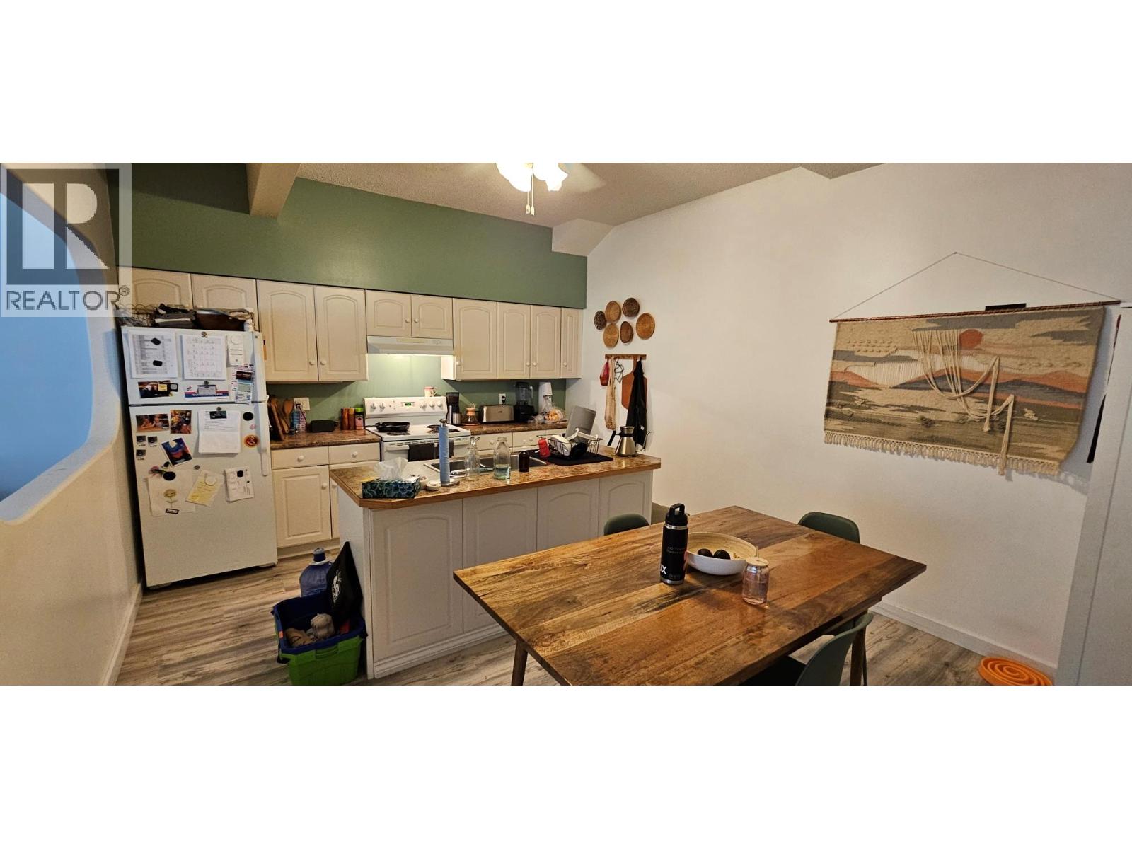 448 304th Street, Kimberley, British Columbia  V1A 3H4 - Photo 6 - 10352231